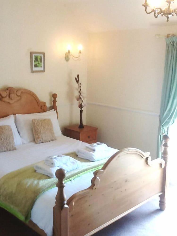 Schooner Hotel อัลน์มัธ ภายนอก รูปภาพ